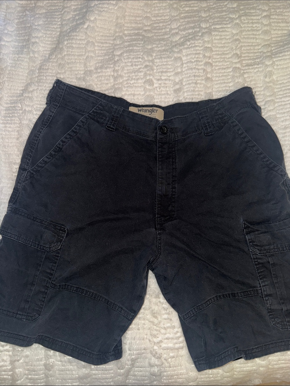 Wrangler Black Cargo Shorts with Multi-Pocket Design
